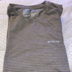 Mens small Columbia shirt